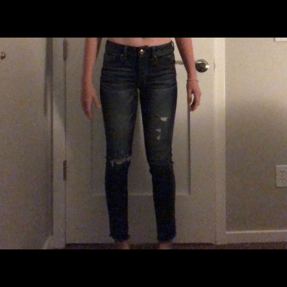 American Eagle dark wash jeans - Picture 1 of 2